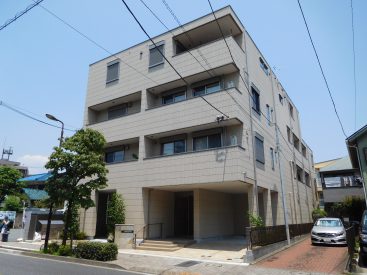 落ち着いたところにあるマンション