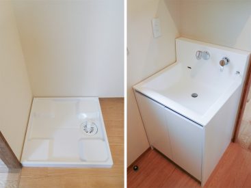 室内洗濯機置場とカーブが美しい洗練された洗面台。