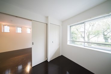 緑の見える洋室はこども部屋に。