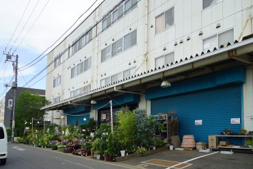 地域密着の花屋をコンセプト幅広い植物を取り扱う「ユー花園 桜新町店」がご近所です。