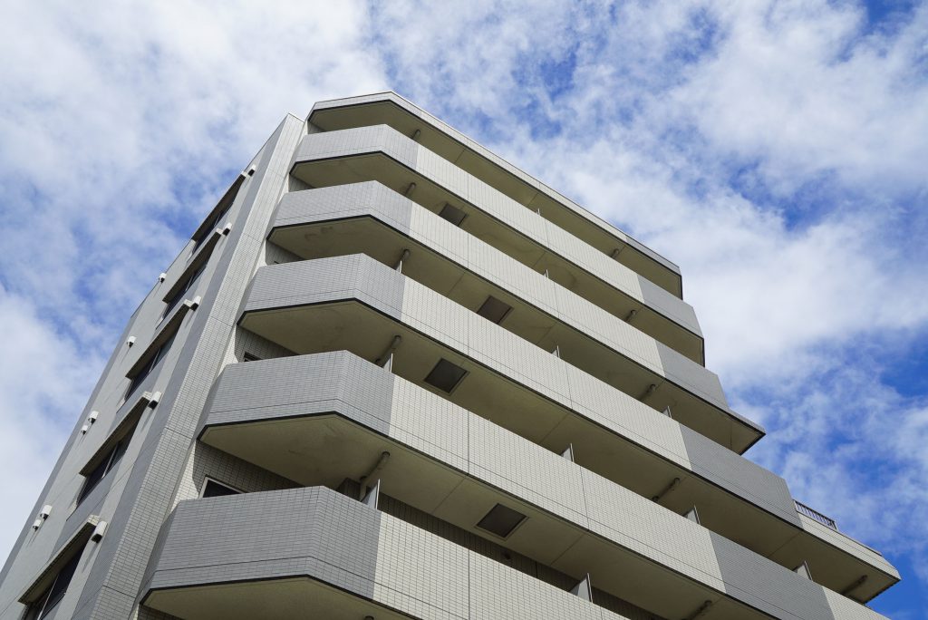 環八沿いの建物です