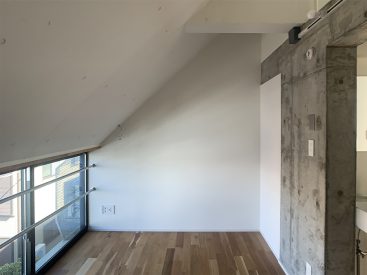 個性的な間取りの、21.68m² ワンルーム＋ロフトの一室。