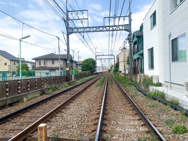 京王線は運賃が安く、また各駅の開発が絶賛進んでいる路線。これから楽しい場所に連れていってくれる存在になるかも。