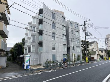 桜新町と用賀の間にある物件です。