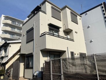 3階建ての低層マンション。渋谷も自転車で行けちゃう絶妙な立地です。