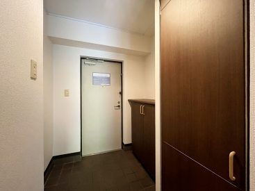 広々とした玄関。