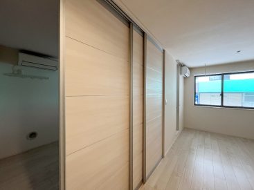 LDKと洋室はスライドドアで仕切ることができます。