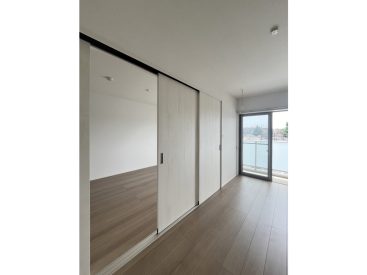 LDKと洋室はスライドドアで仕切ることができます。