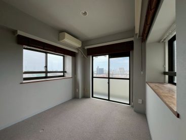 寝室は5.5帖。