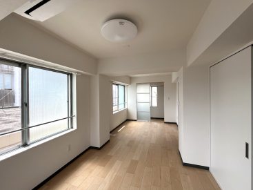 広めの居室が広がる1Kのお部屋。