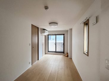 寝室となる6.3帖。