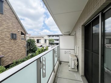 風通りと日当たりのいいバルコニー。