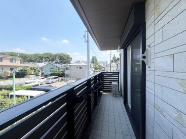 大きなバルコニーは、家事やリフレッシュの見方。