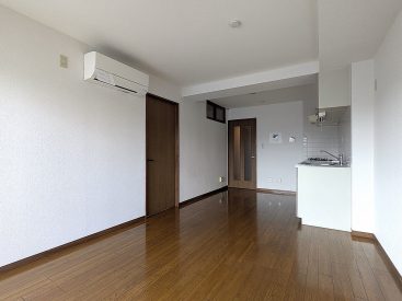 縦長のリビング。