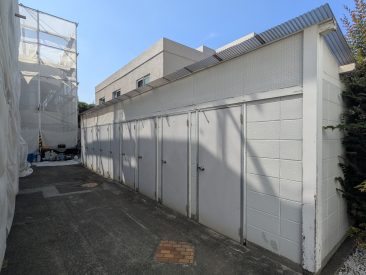 トランクルームが各居室に1部屋ずつ。