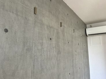 RC打ちっぱなし面、フックがあります。