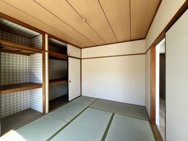 日差しが入り、若々しく活きいきとした間です。