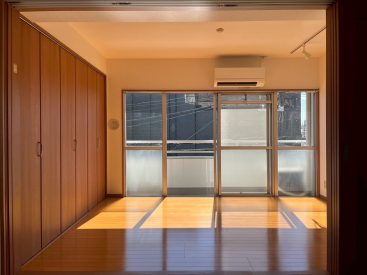 間取はシンプルに1DK。