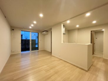 家族でくつろげる、リビングダイニング。