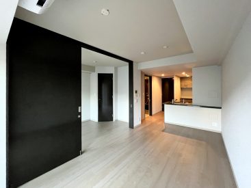 リビングダイニングは約9.7帖。