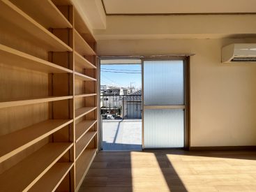 好きなものに囲まれて、風の当たるベランダで過ごす日々を。