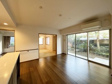 メインのLDKは26帖もの広さ。