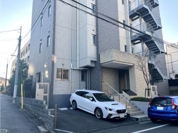 世田谷駅からは徒歩2分の距離なのに、静かな場所です。