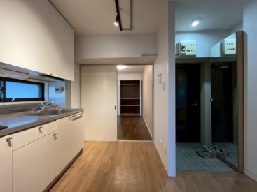 寝室から洋室まで一直線。