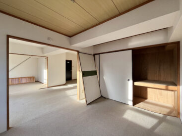 和室予定の一室。押し入れがあります。