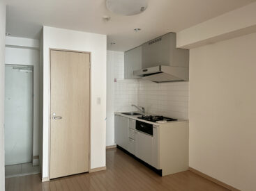 約6.6帖のダイニングキッチン。