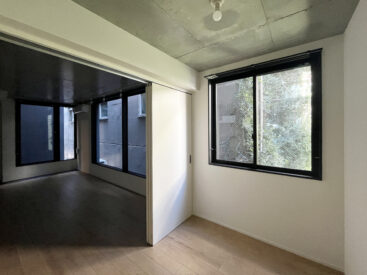 寝室や個室となる2.95帖。