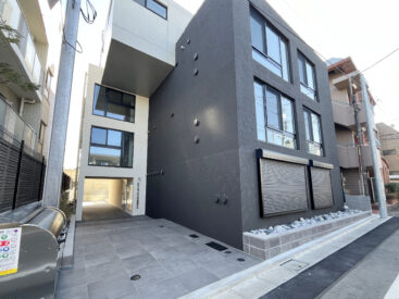 2026年2月築の新築マンションがきれい。