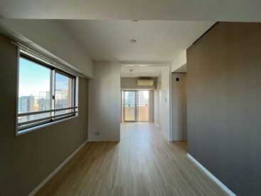 角部屋で窓が多いお部屋。