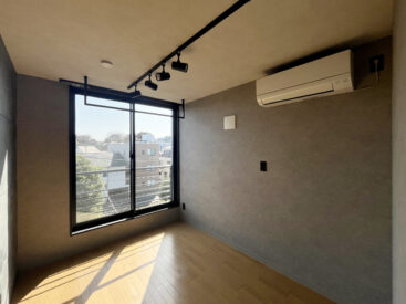 日差しが温かい。寝室にぴったり。