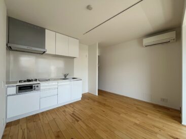 暖かみのあるフローリングが特徴。